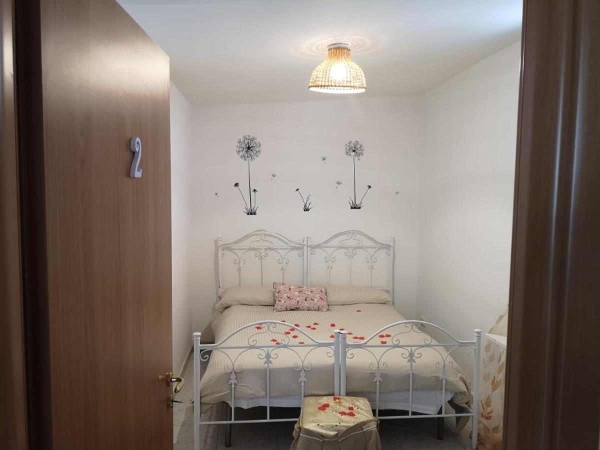 Villa Mina Con Vasca Idromassaggio Ταράντο Εξωτερικό φωτογραφία